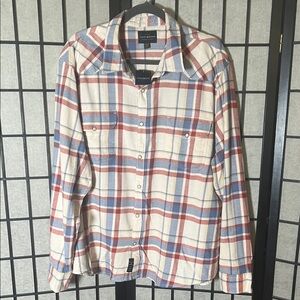 NWT Men’s Plaid Shirt